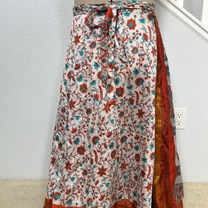 Reversible, dual-pattern Indian silk skirt with earthy tones